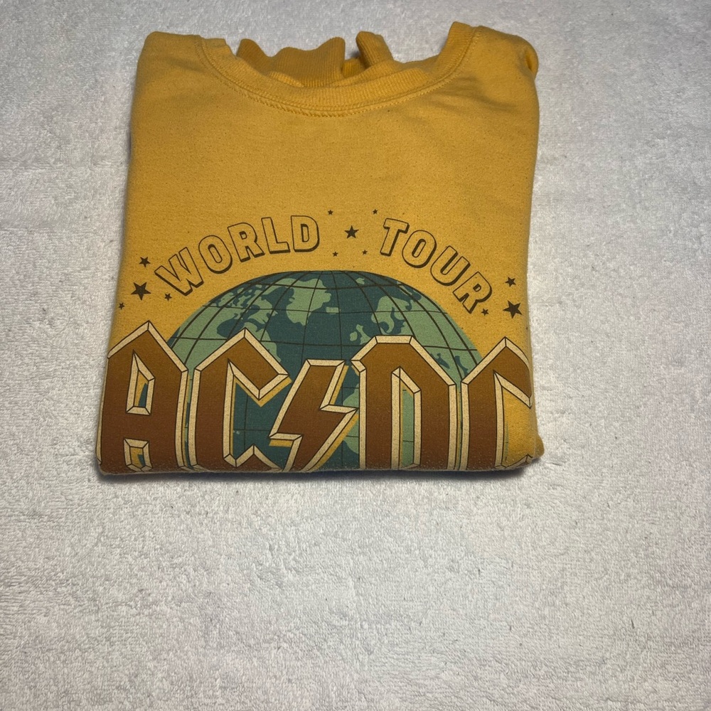 yellow AC/DC crewneck!!
